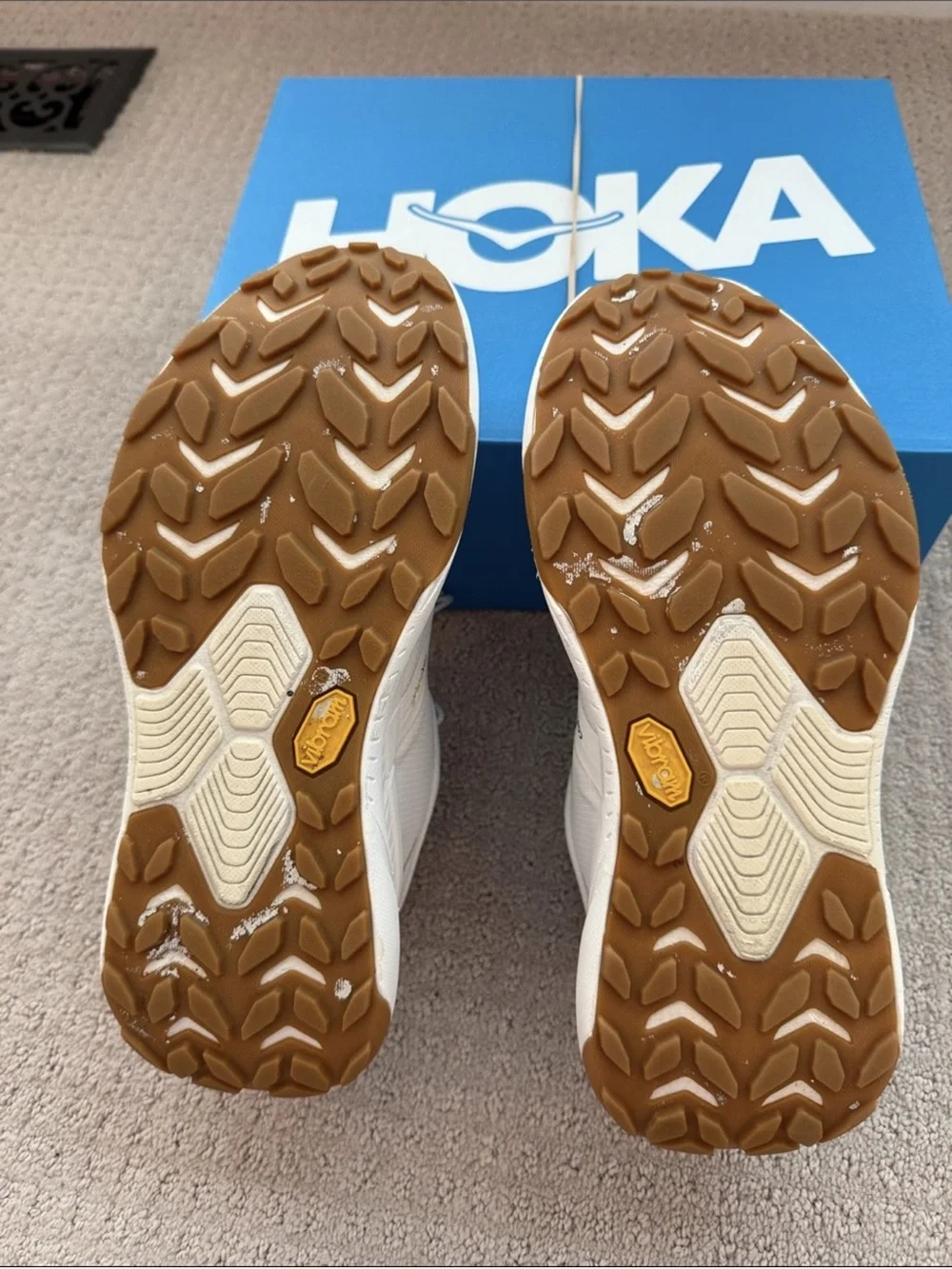 Hoka White Transport with Quick-Pull Lacing
